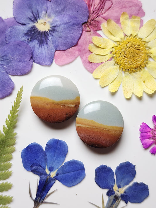 Polychrome jasper pair