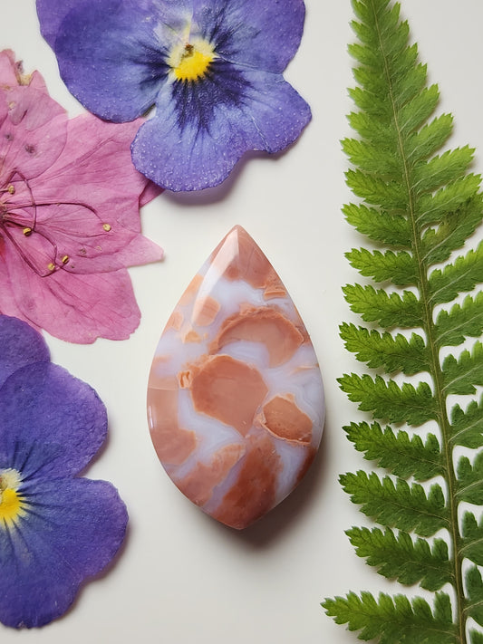 Cotton candy agate