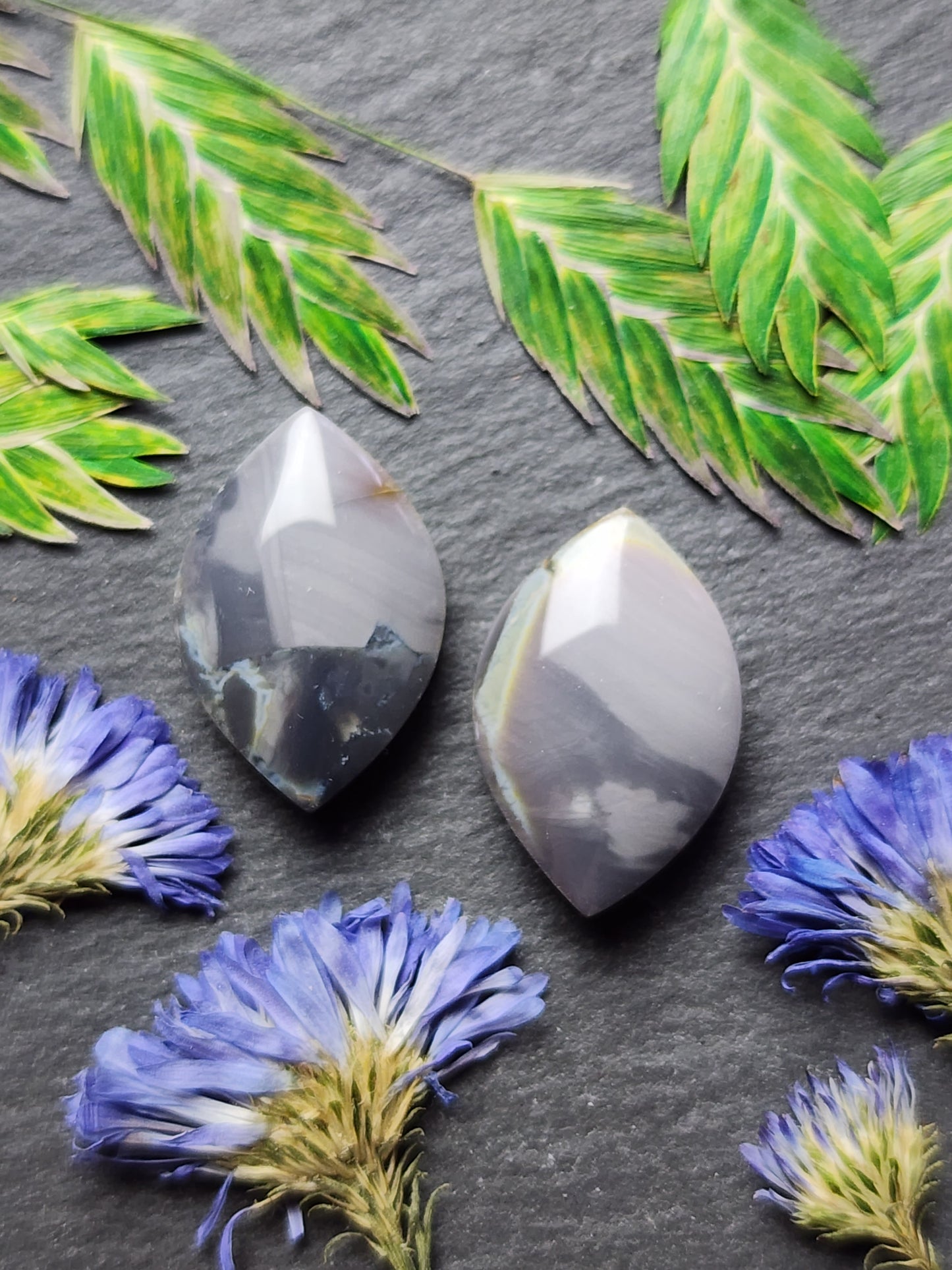 Hyacinth jasper pair
