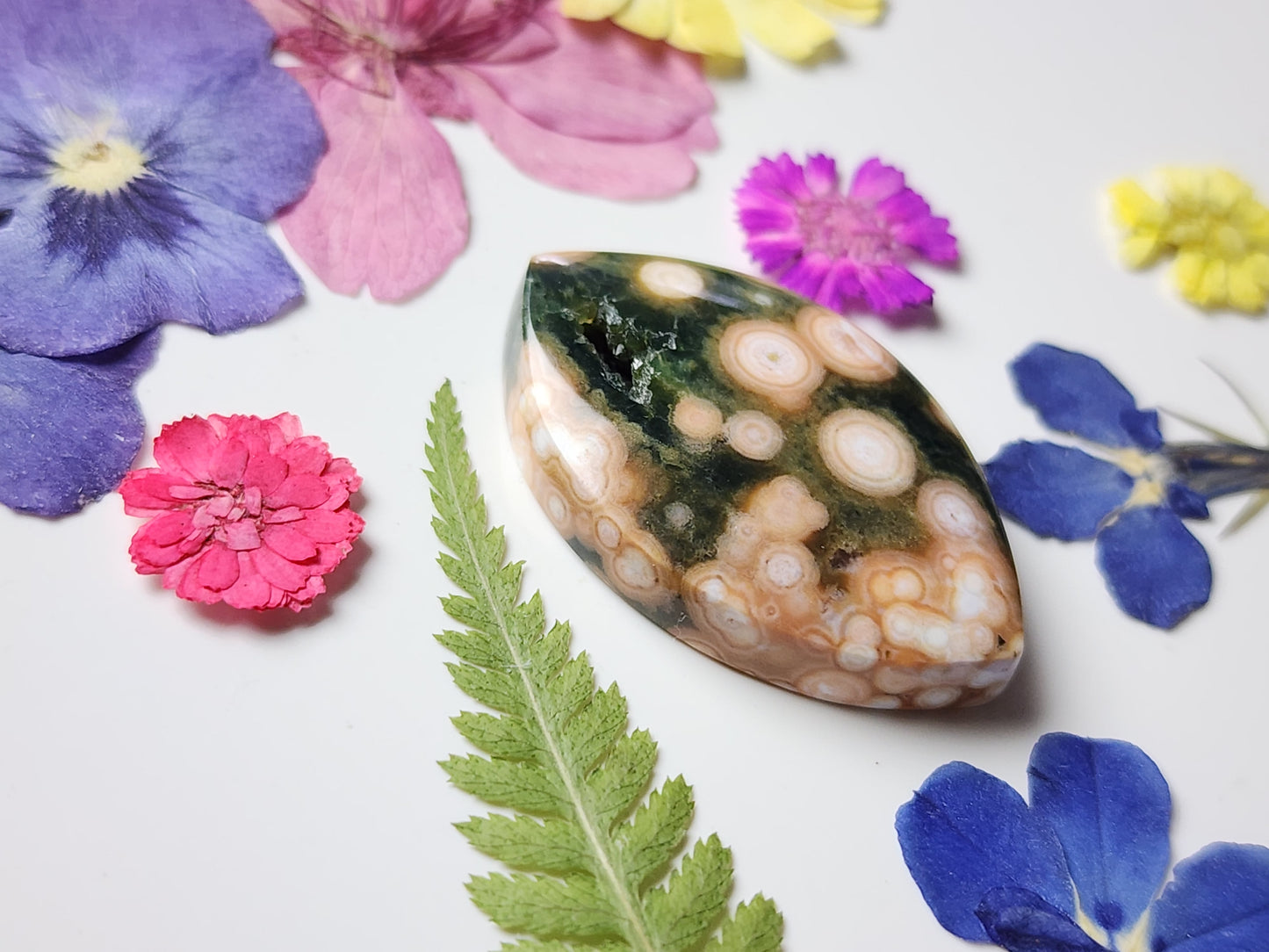 Ocean jasper with druzy pocket
