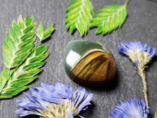 Polychrome jasper