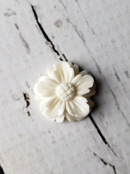 20mm Flower bead